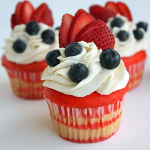 flag-cupcakes